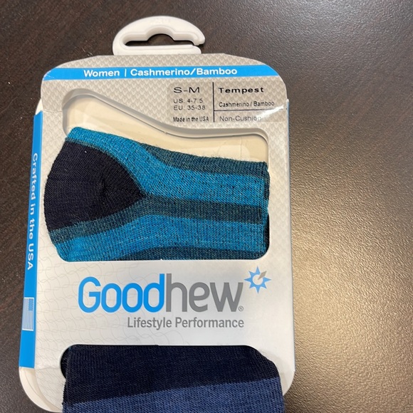 Goodhew Tempest Knee High Merino Socks - in Navy. - Picture 5 of 9